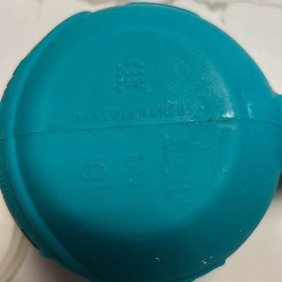 Kids snacking cup - Picture 4 of 4